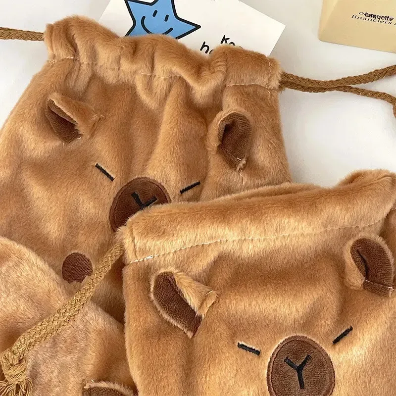 sac de rangement portable à cordon, cadeaux, mignon dessin animé capybara kawaii, pochette cosmétique, sacs de rangement en peluche capybara de grande capacité