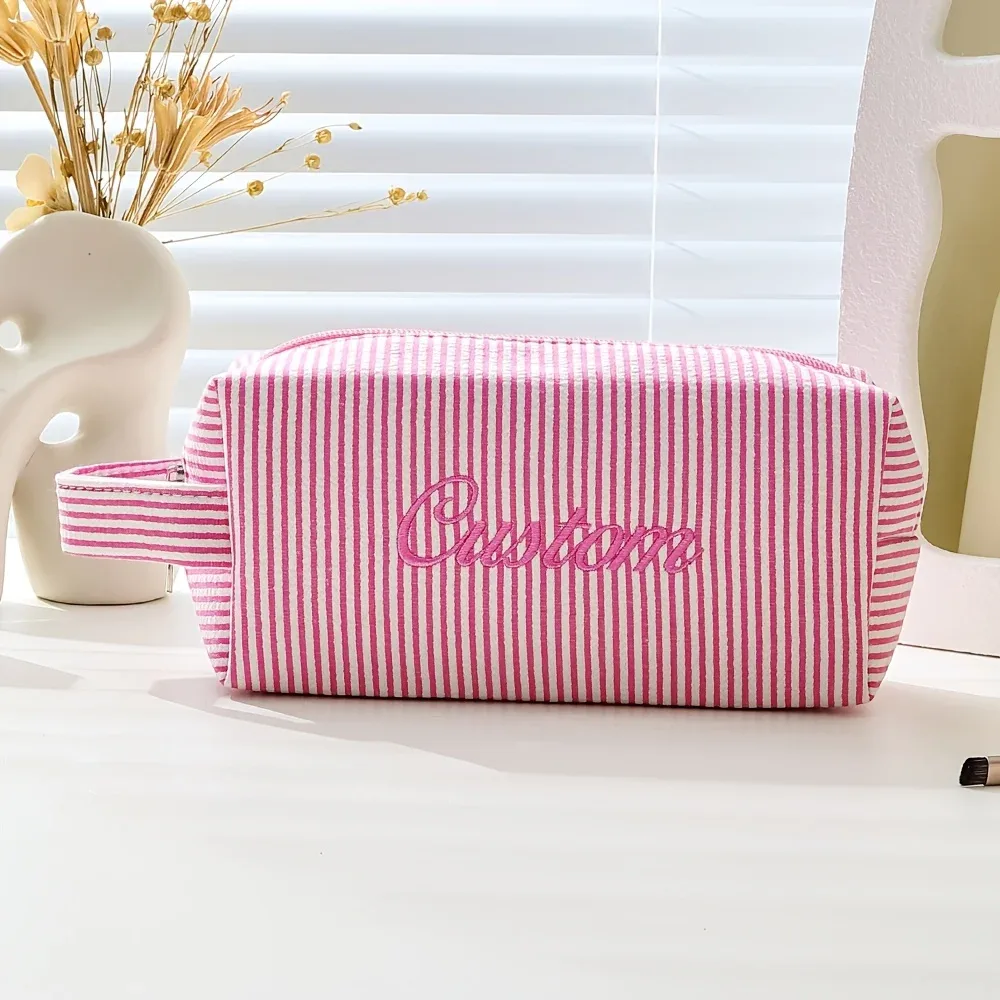 trousse de toilette brodée avec nom/texte, grande capacité, trousse de maquillage légère, cadeaux souvenirs personnalisés pour anniversaire