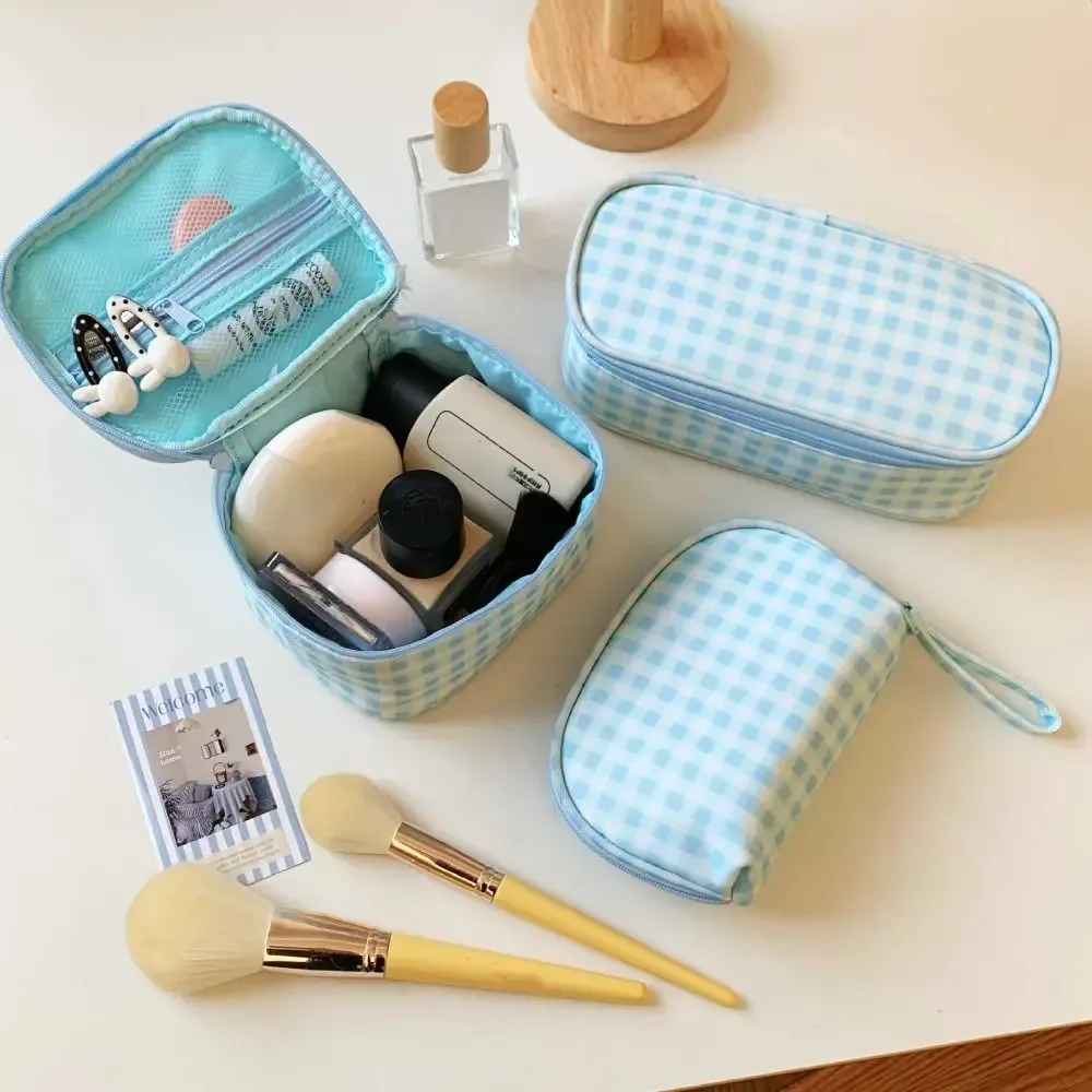 sac de maquillage en tissu oxford à carreaux bleus, sac de rangement multifonctionnel de grande capacité pour articles de toilette, sac de rangement de voyage étanche pour affaires