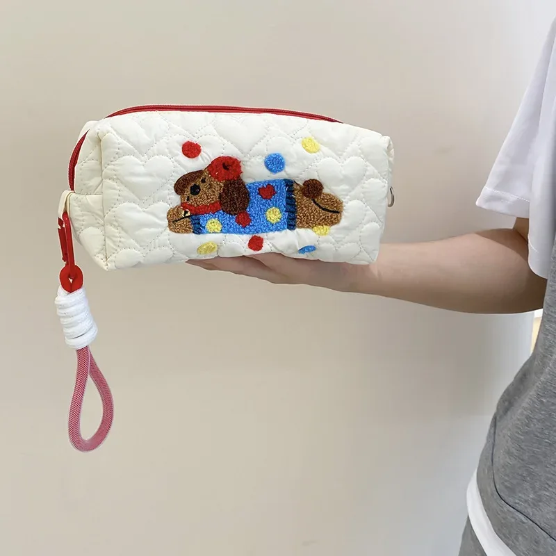 sacs à cosmétiques de dessin animé de grande capacité pour femmes, trousse de maquillage pour femmes, trousse à crayons pour filles, pochette à pois en forme de cœur, sacs à main matelassés pour dames