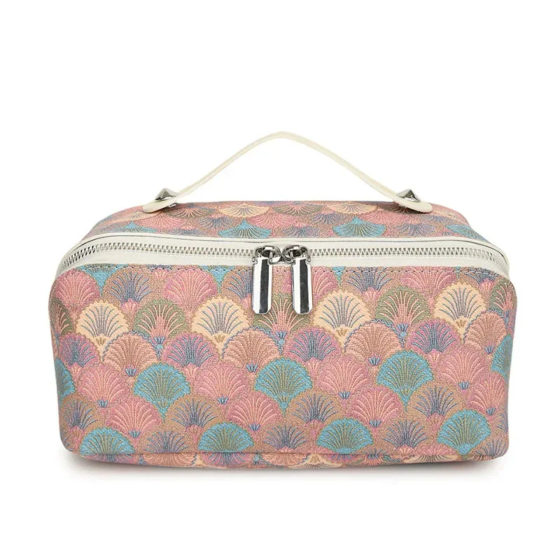 Nouvelle Trousse de Toilette et de Maquillage Portable Multifonction pour Femme, Sac à Main en Forme d'Oreiller avec Lettres, Idéale pour le Voyage