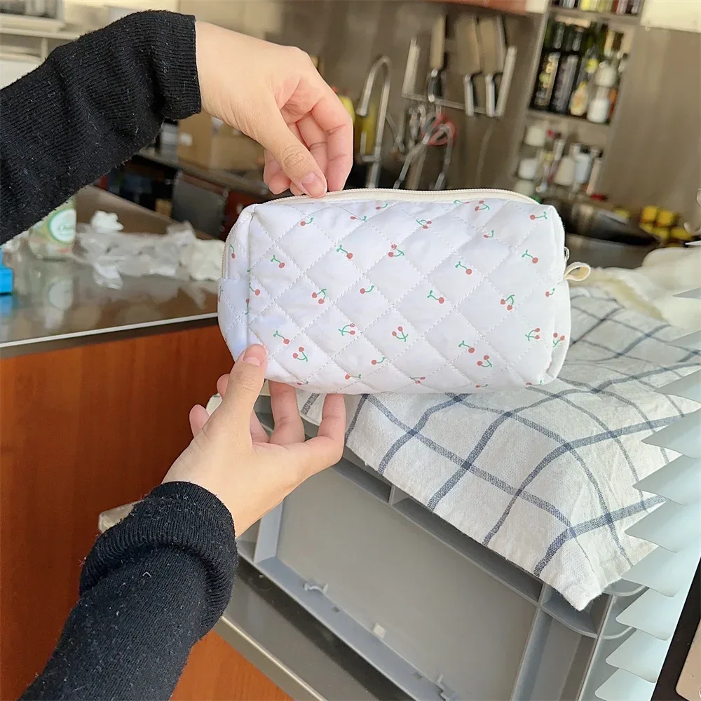 sac à cosmétiques imprimé dessin animé mignon pour femmes, trousse de maquillage portable pour dames, sacs de rangement de voyage, pochette décontractée pour femmes, sacs à main