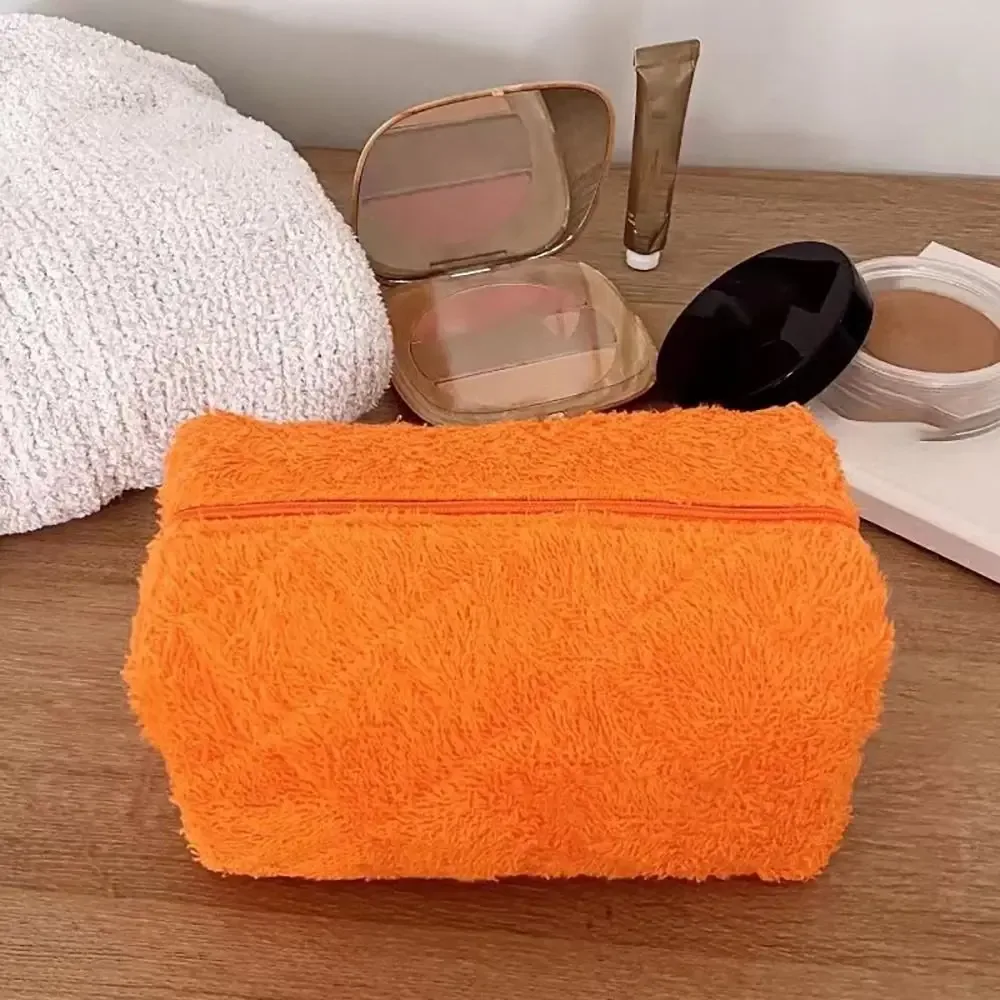 trousse de toilette grande capacité en peluche couleur unie, sac de voyage portable style kawaii, organisateur de maquillage