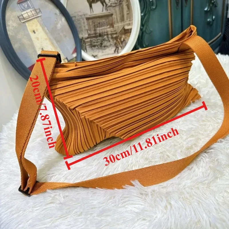 sac à bandoulière pliable miyake 2026, nouveau sac bouffant type dumpling avec sangle réglable, pochette de rangement, sacs décontractés légers et minimalistes