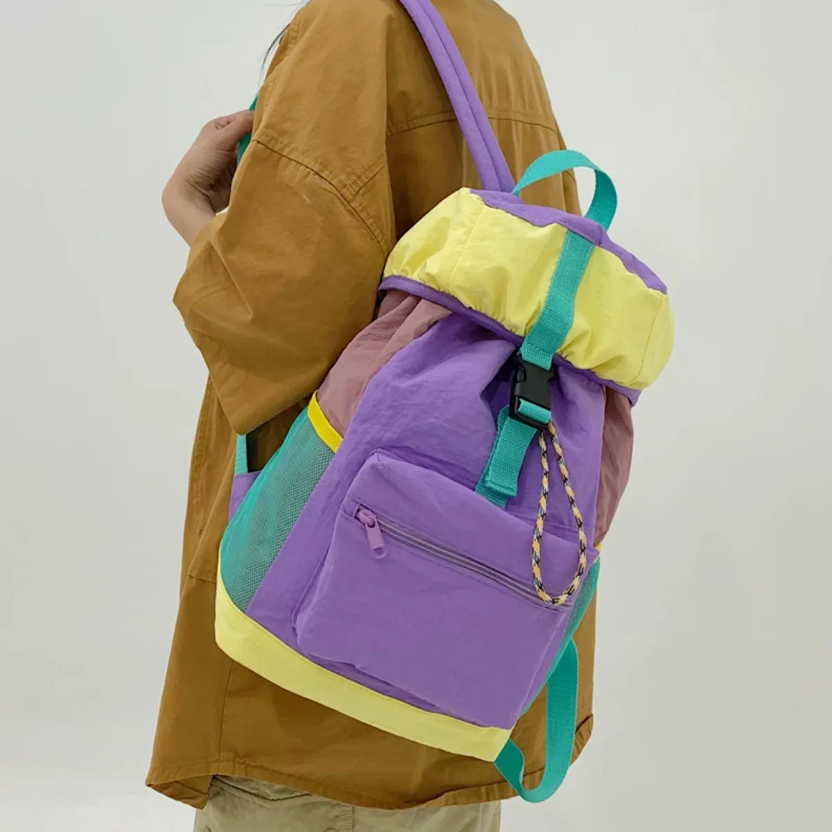 sac à dos de sport de plein air pour femmes, nouveau sac de cyclisme, sac à dos de voyage, sortie de printemps, sac d'alpinisme léger multifonctionnel, sac d'escalade, sac d'école de randonnée de grande capacité