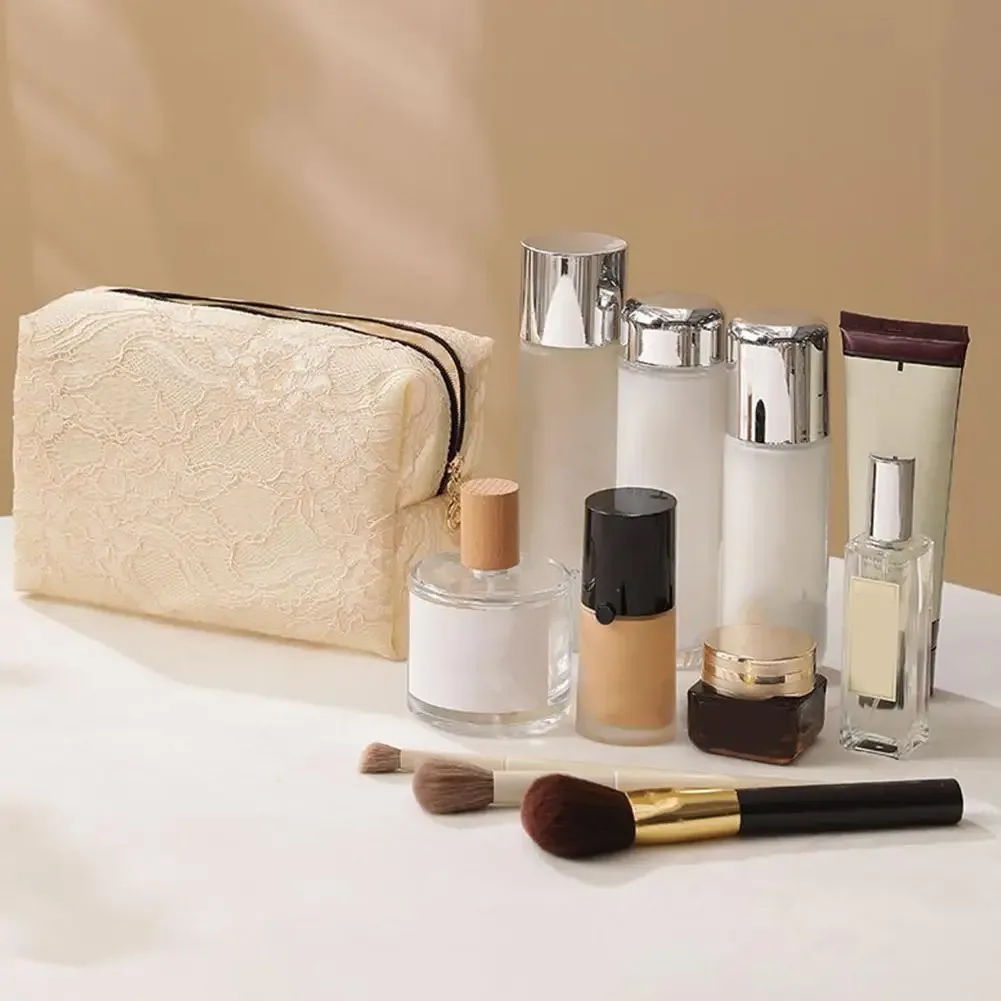 trousse de maquillage grande capacité en dentelle florale, pochette cosmétique imperméable, sac de voyage pour articles de toilette et rangement