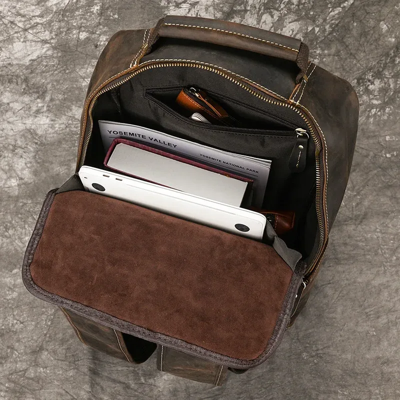 sac à dos en cuir crazy horse pour hommes, sac à dos de jour en cuir de vache pour ordinateur portable 15.6 pouces, sac à dos de voyage de grande capacité avec câble usb