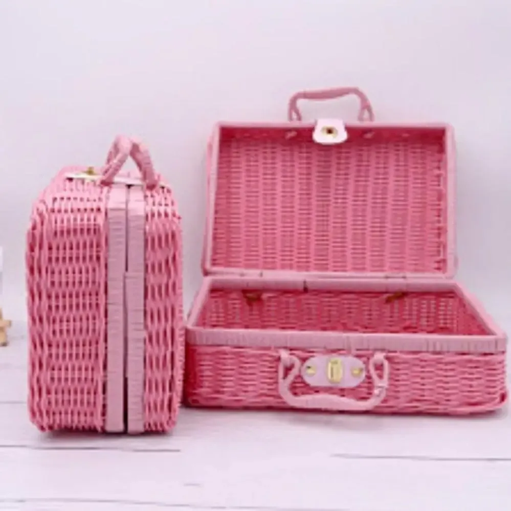 1 PC paniers de rattan panier de stockage de pique-nique valise en acier avec boîte-cadeau à la main Boîte de stockage cosmétique tissée Organisation de stockage