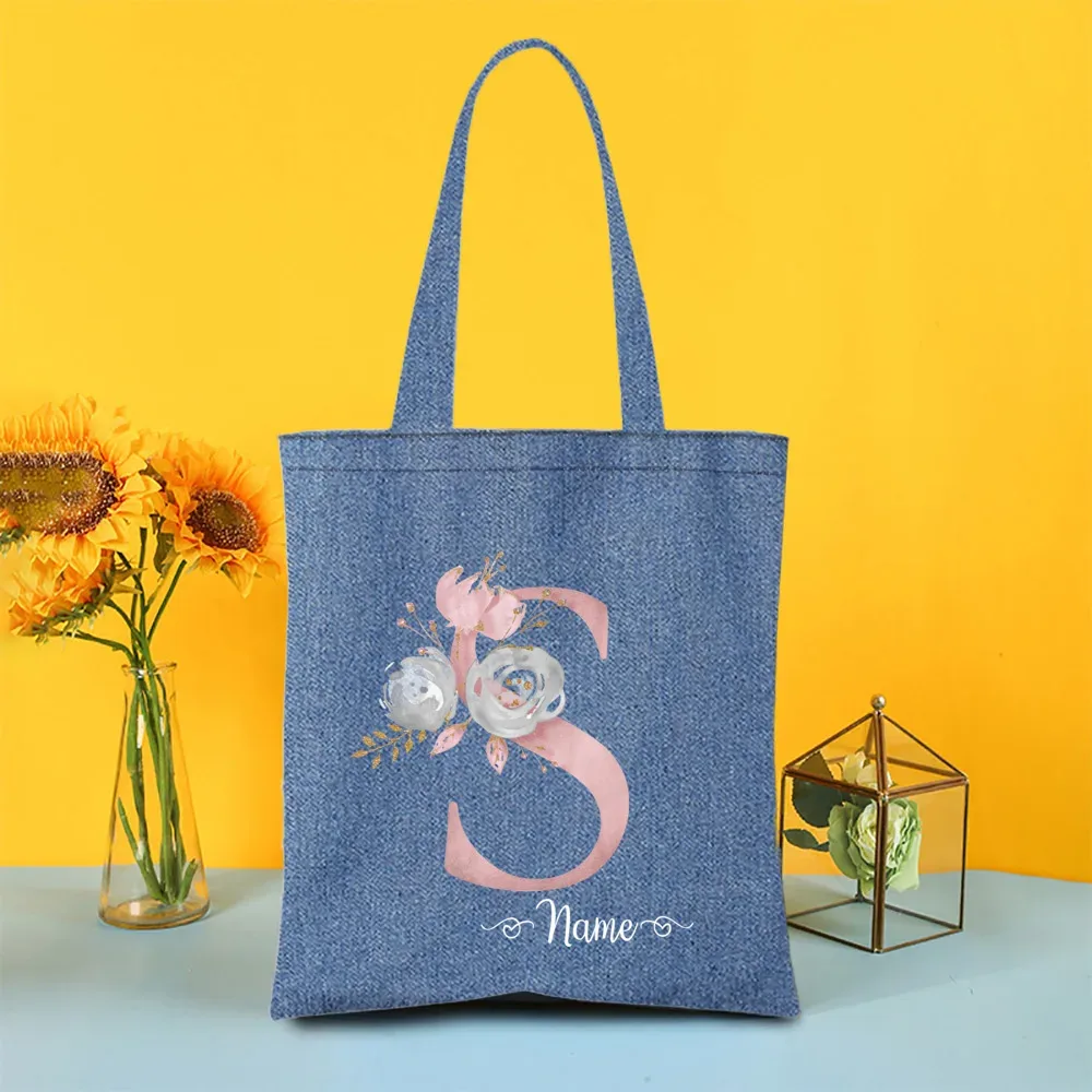 sac fourre-tout en denim personnalisé avec lettre avec nom, sac à main pour mariage, enterrement de vie de jeune fille, sacs de demoiselle d'honneur, sac à bandoulière de voyage, cadeau pour elle