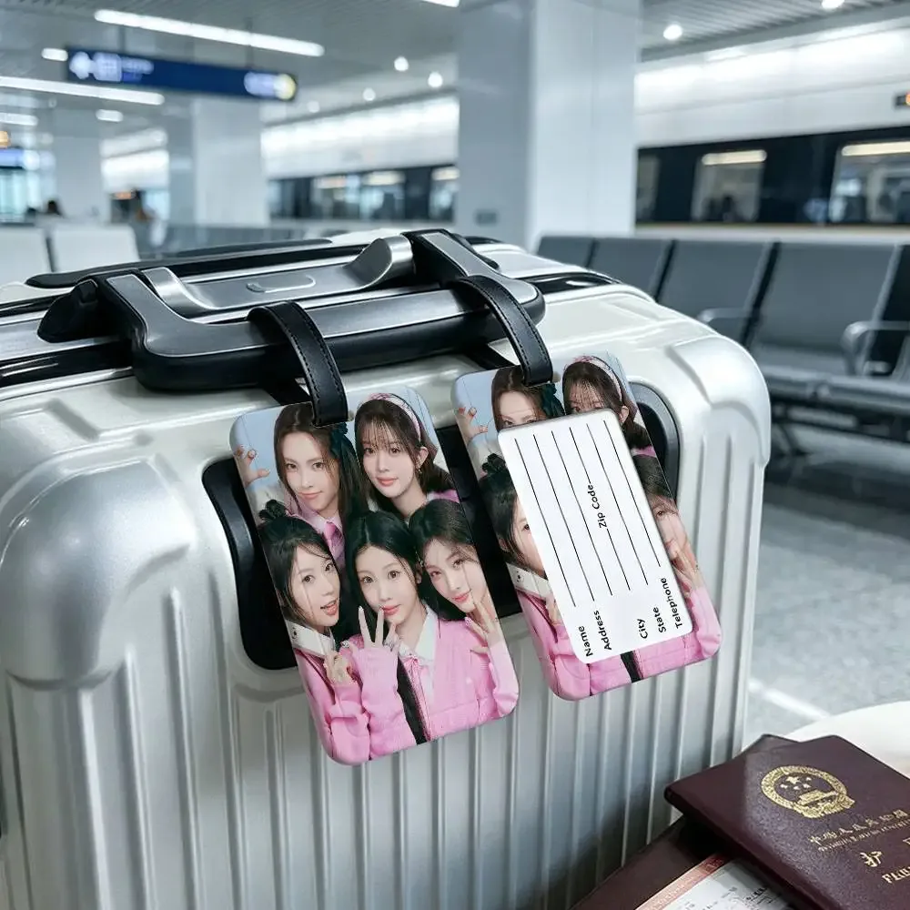 étiquette d'identification de bagage en pvc du groupe kpop i-illit, porte-carte d'informations anti-perte, étiquette de nom pour valise de voyage