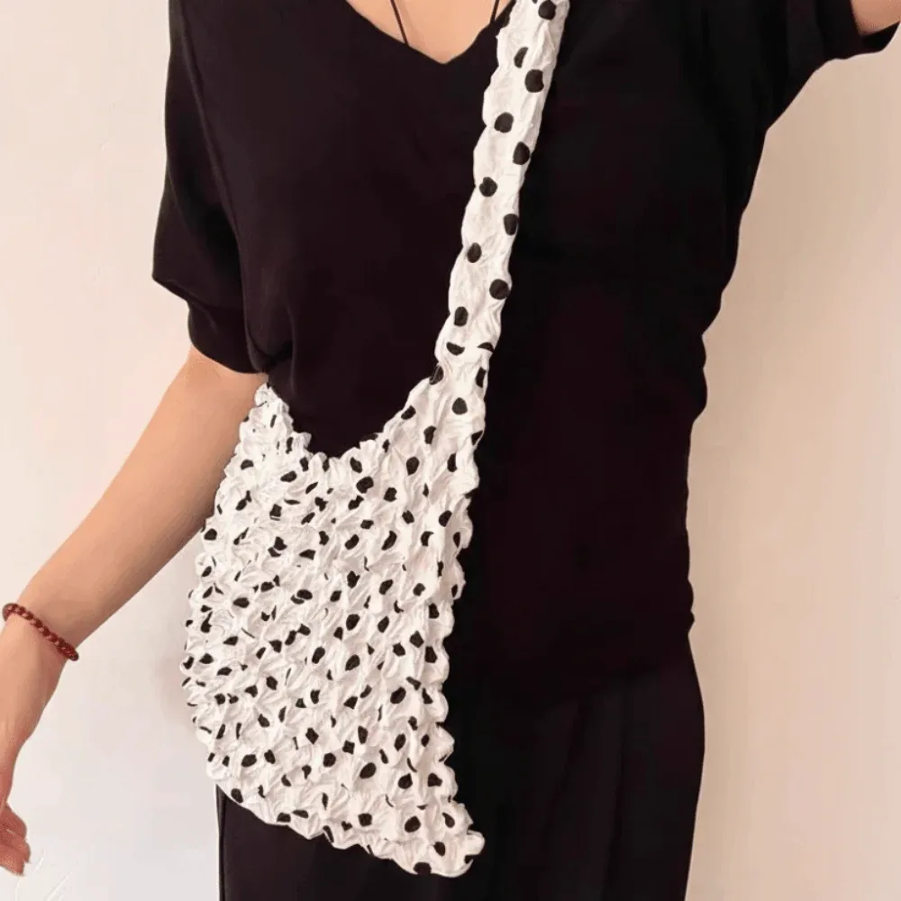 Sac bandoulière grande capacité à pois noirs en polyester doux, sac de shopping réutilisable en tissu tissé