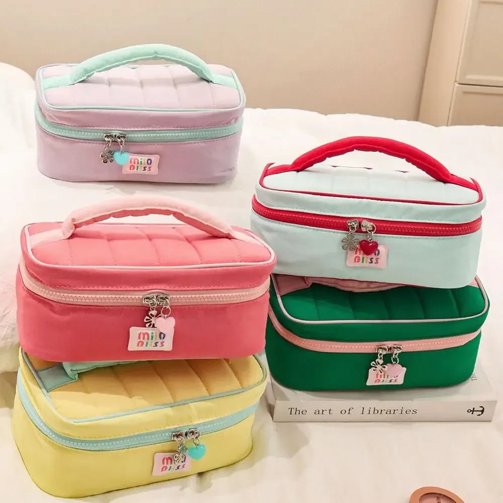 Petite trousse de toilette fraîche et colorée, portable, grande capacité, sac de voyage pour cosmétiques, série pour filles, sac de rangement, couleur contrastée