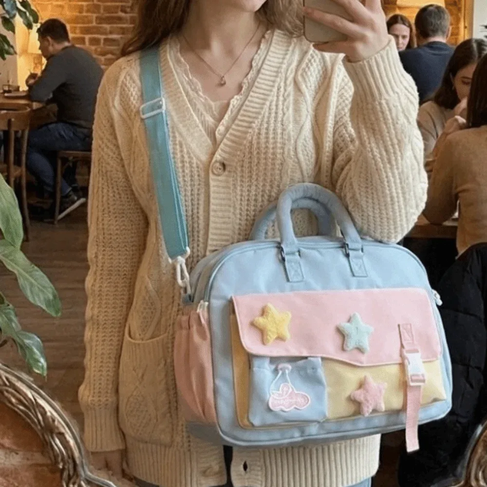 sac de voyage mignon de grande capacité, couleur macaron, sac à bandoulière portable multi-poches, sac à main en polyester motif étoiles pour les trajets quotidiens