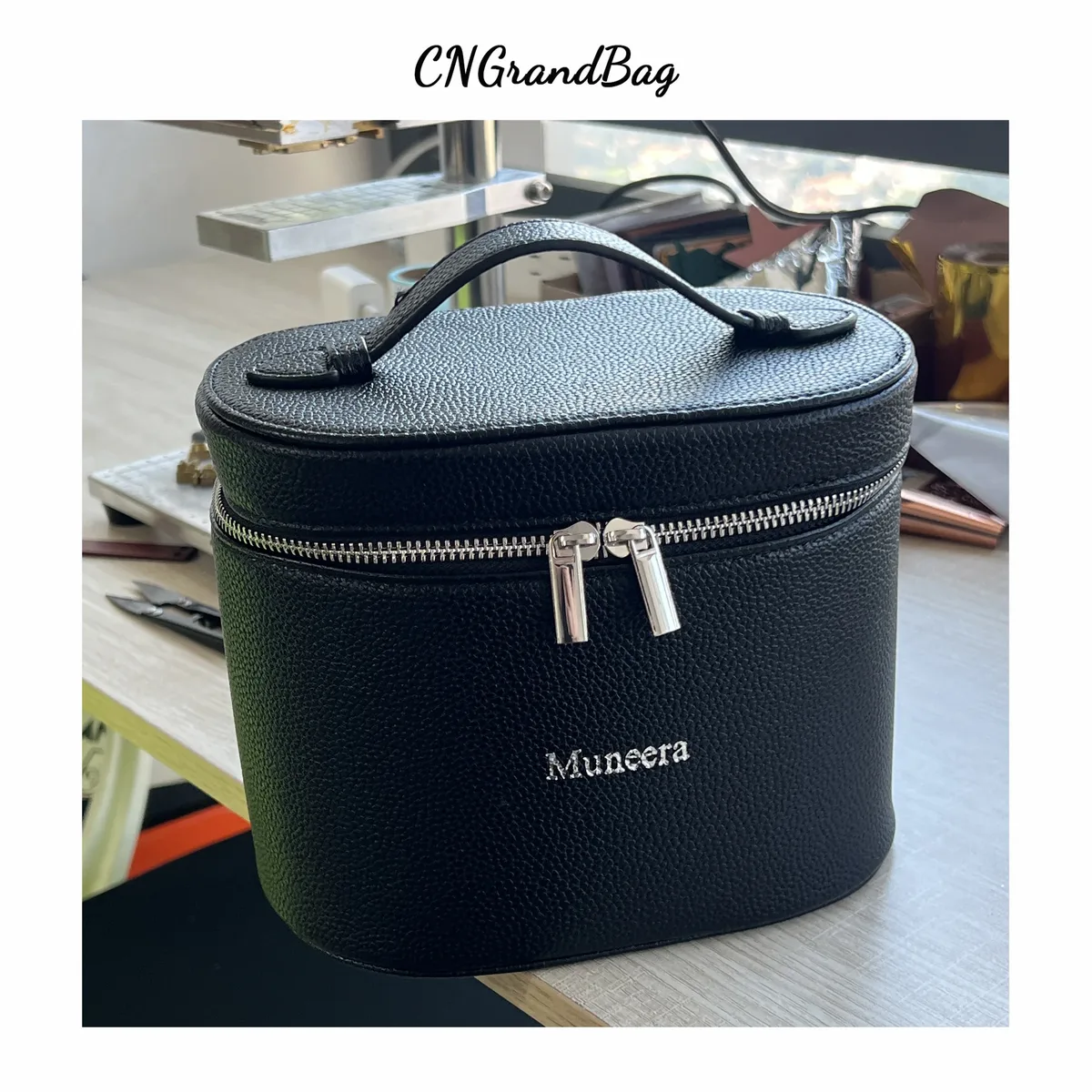 sac de rangement de voyage portable avec nom personnalisable, sac à cosmétiques amovible avec compartiment de lavage séparé en cuir de galets