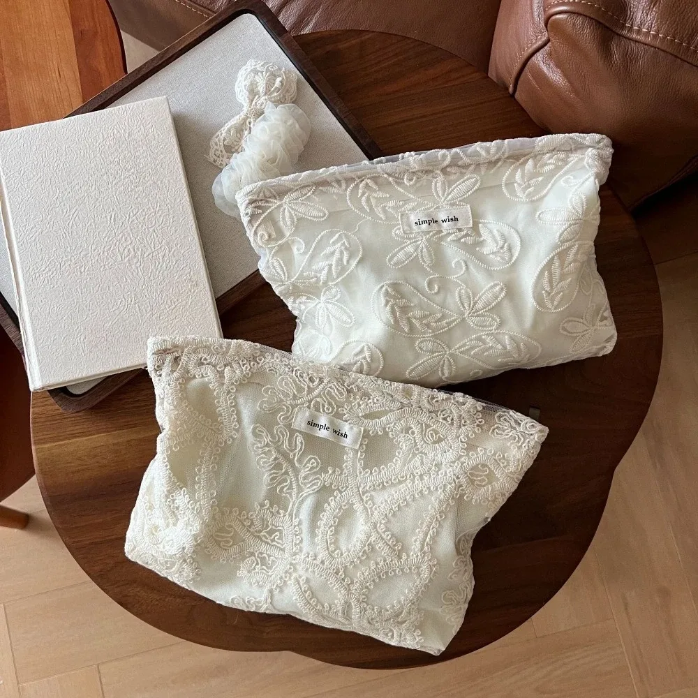 sac de maquillage élégant en dentelle blanche, organisateur de cosmétiques de grande capacité, pochette de rangement de toilette de voyage