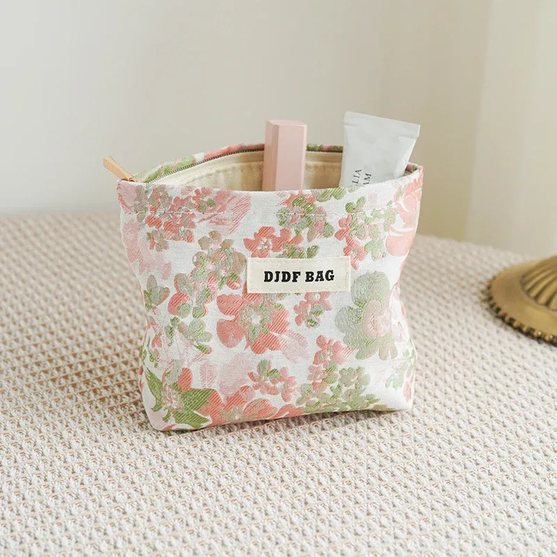 djdf – petit sac à cosmétiques à fleurs roses pour femmes, double couche en toile douce, sac de rangement portable pour serviettes hygiéniques, porte-monnaie style ins