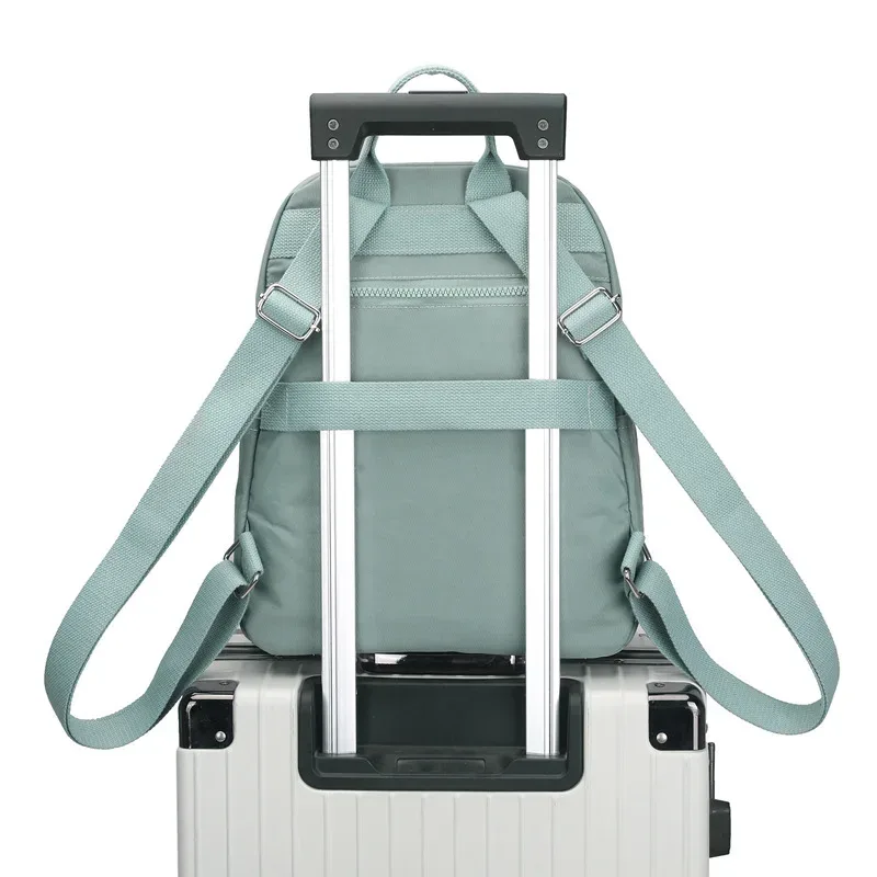 nouveau style coréen simple femmes sac à dos haut de gamme grande capacité double sac à bandoulière maman sac bonne qualité sacs en nylon en vente