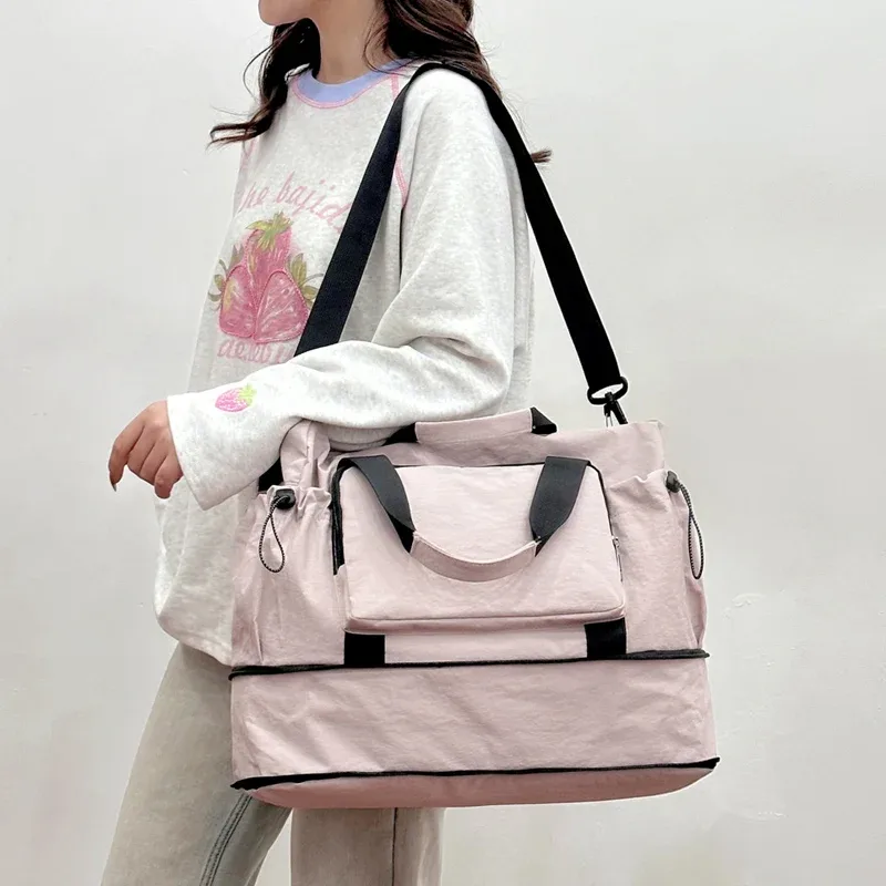 sac de voyage fitness pour femmes, grande capacité, séparation sec/humide, sac à main léger pour les voyages d'affaires de courte distance