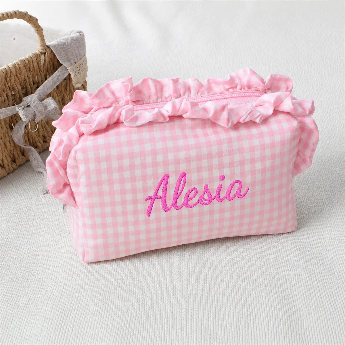 pochette à maquillage personnalisée avec une délicate bordure à volants, jolie pochette cosmétique coréenne douce, idéale pour un usage quotidien ou en vacances, cadeau pour demoiselle d'honneur