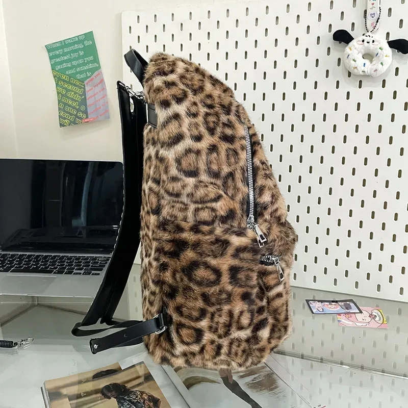 sac à dos en peluche à imprimé léopard japonais pour l'automne et l'hiver, nouveau sac à dos en peluche de grande capacité, sac à dos