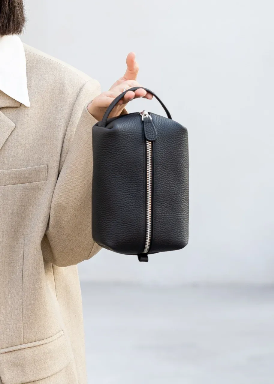 sac de maquillage en cuir véritable de haute qualité, sac à cosmétiques simple, étui de rangement de toilette pour femmes, pochette de rangement portable de voyage pour dames