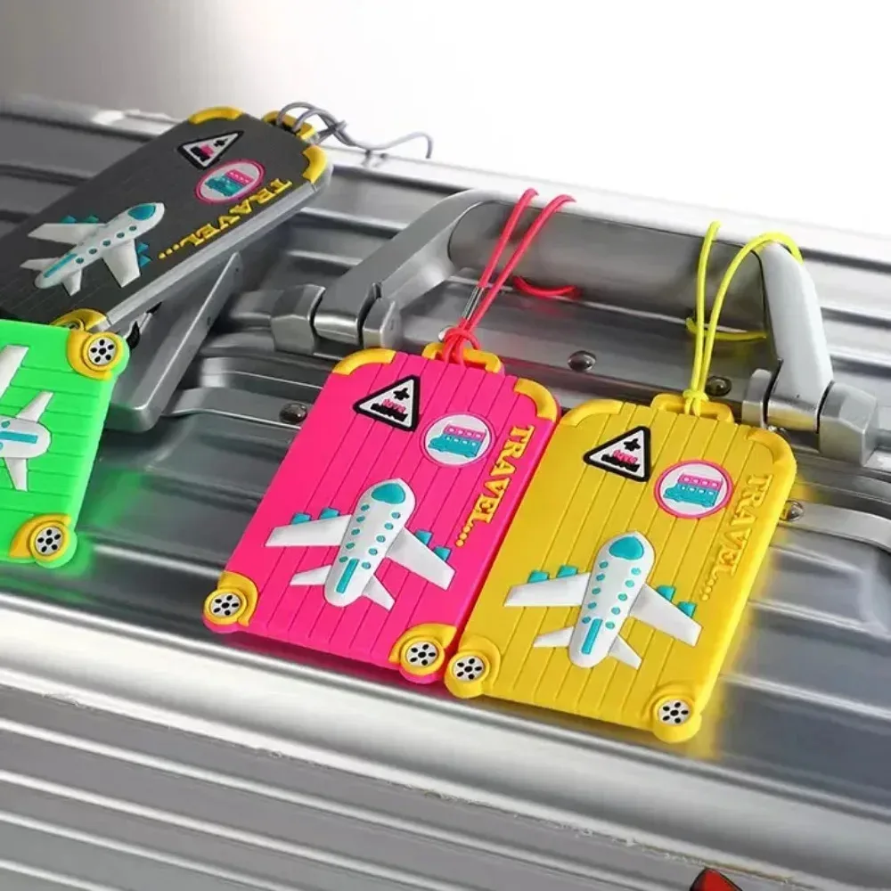 nouvelles étiquettes de bagages en pvc accessoires de voyage étiquettes de valise en silicone style de mode étiquette de voyage portable en silicone porte-adresse d'identification