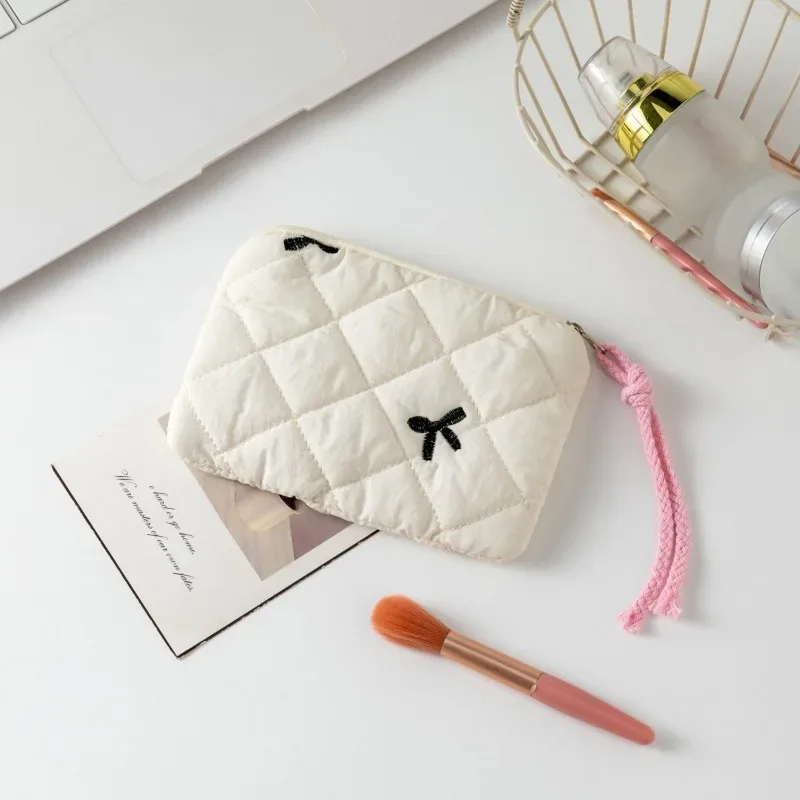 sac à cosmétiques avec nœud mignon, sac à cosmétiques à fermeture éclair pour femmes, petit étui de rangement pour rouge à lèvres, trousse de maquillage, sacs pour cartes de voyage pour dames