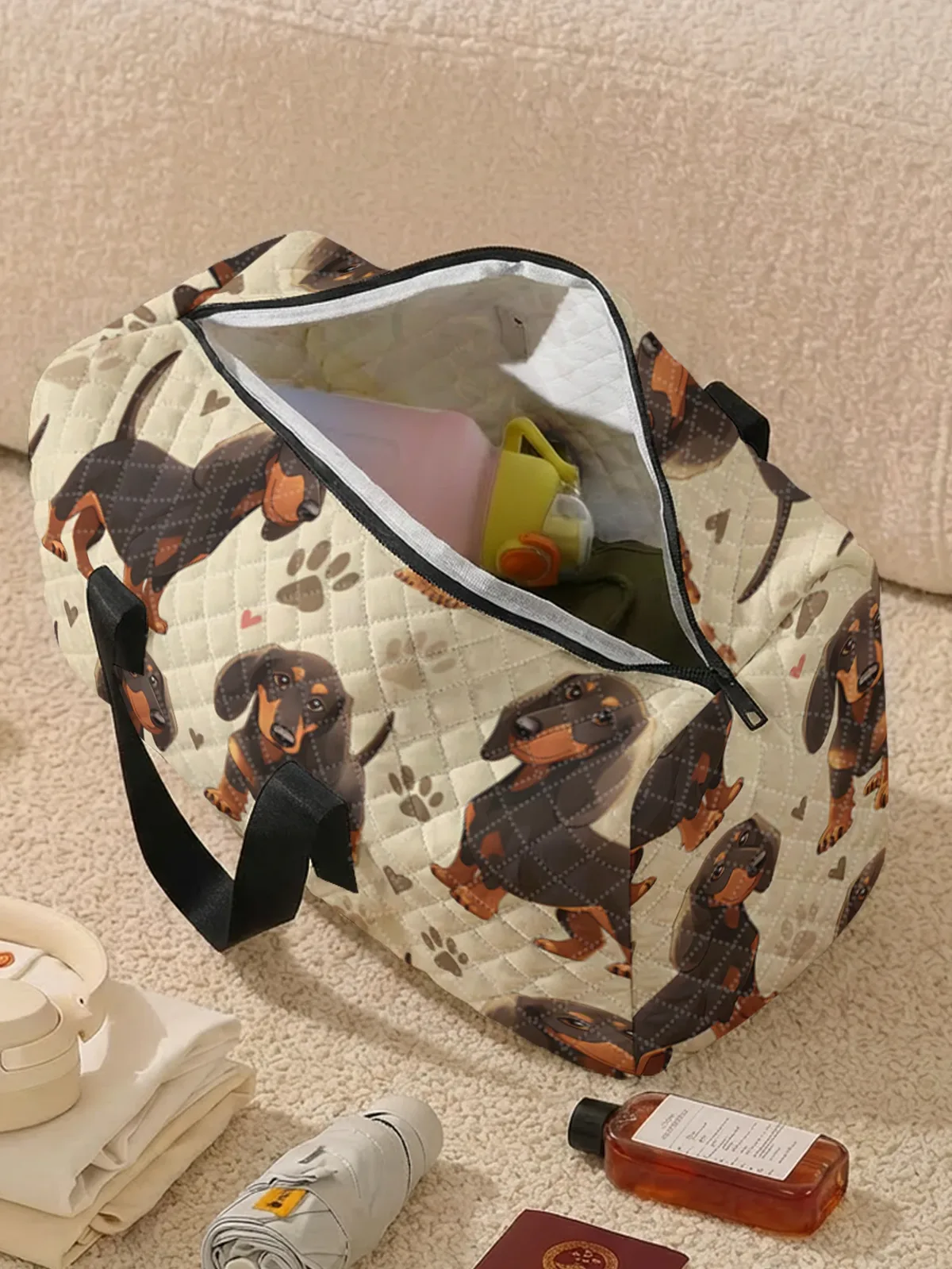 sac de sport portable avec imprimé cœur et patte de chien teckel mignon, 2 styles, 1 pièce, adapté aux voyages de week-end, aux sports et aux courses.