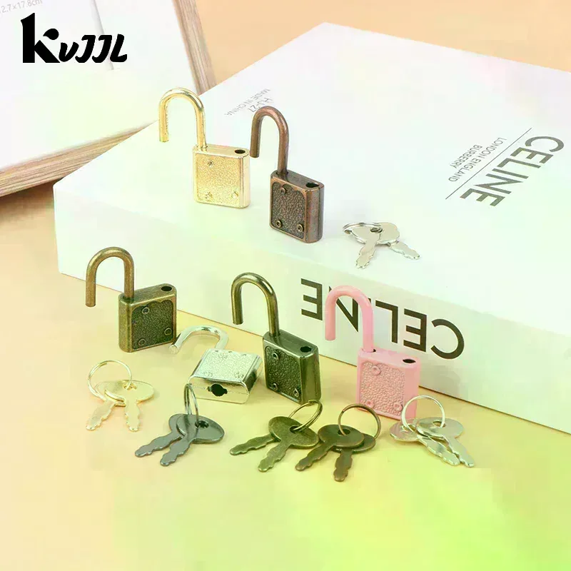 1 ensemble de cadenas rectangulaires miniatures avec clé pour bagages, boîtes à bijoux, agendas, valises et autres objets de voyage