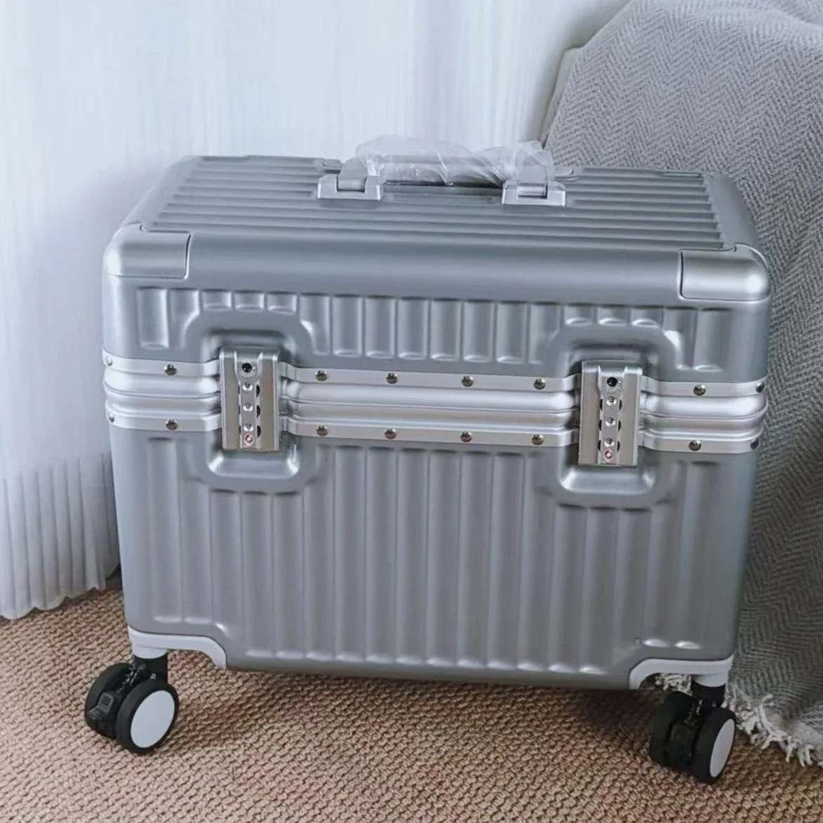 Valise à ouverture par le haut 18/20 pouces, bagage cabine pour photographe, bagage à roulettes en matériau PC avec cadre en alliage d'aluminium et serrure TSA