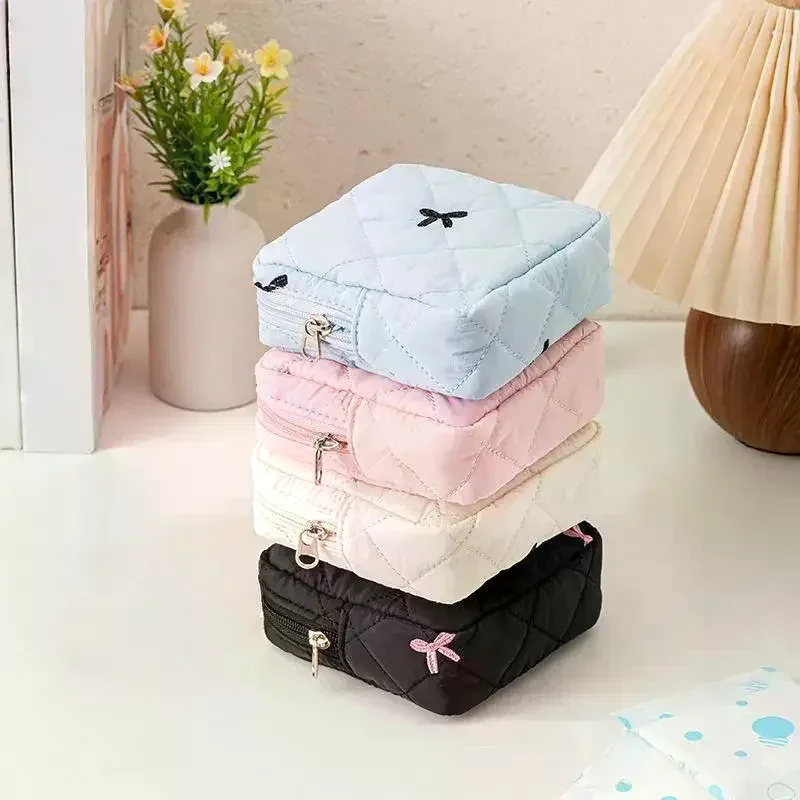 sacs de rangement pour serviettes hygiéniques mignons et de grande capacité, sacs à nœuds de dessin animé portables, organiseur de tampons pour les règles des filles, pochette