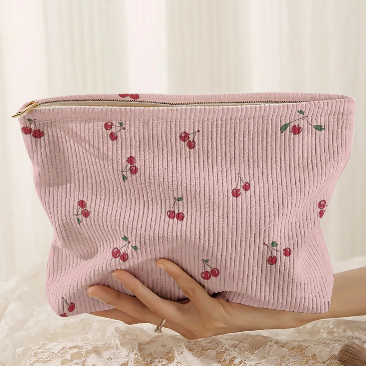 trousse de maquillage en velours côtelé imprimé cerises, boîte de rangement légère à fermeture éclair, sac multifonctionnel avec doublure