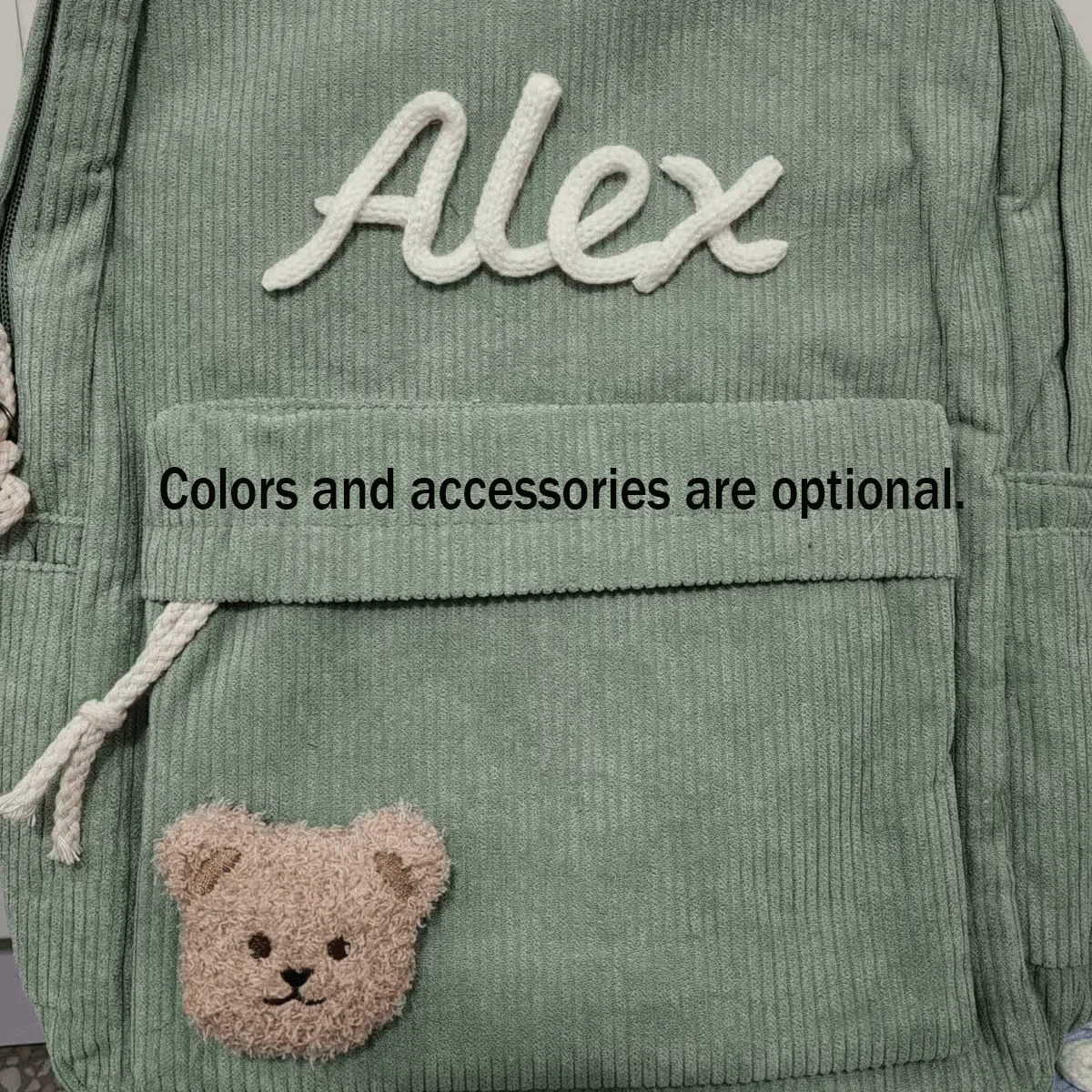 sac à dos unisexe personnalisé en velours côtelé — initiales brodées à la main, design coloré, choix de couleurs et d'accessoires