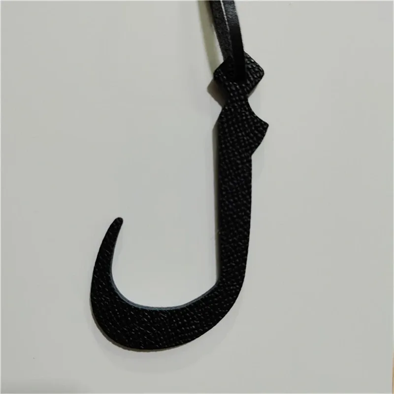 nouveau porte-clés de luxe en cuir véritable avec lettre arabe l, pendentif de sac à dos, breloque de sac pour femmes