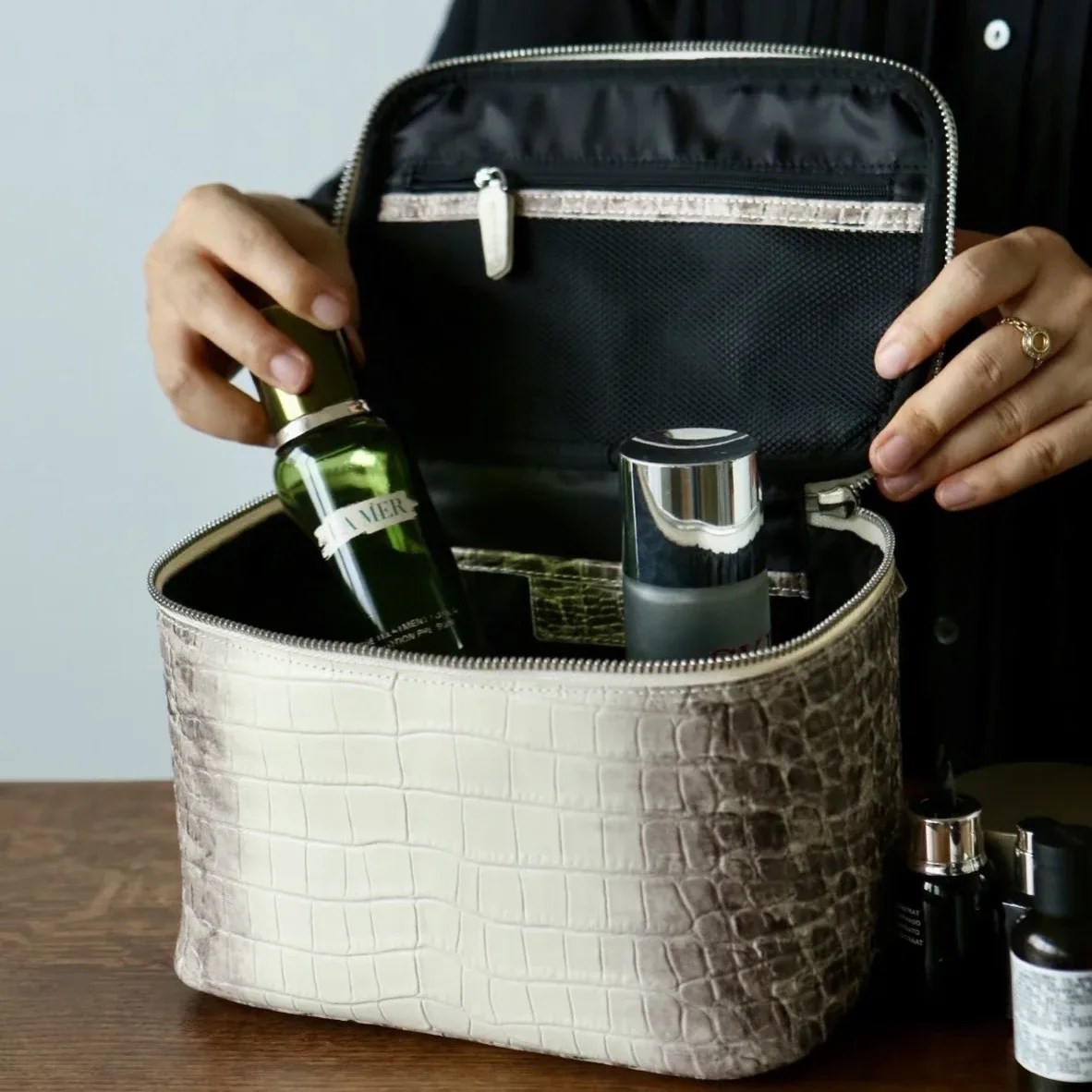 trousse de maquillage en cuir de vachette première couche motif crocodile, grande capacité, pour femme, trousse de toilette de voyage, organiseur classique, pochette cosmétique