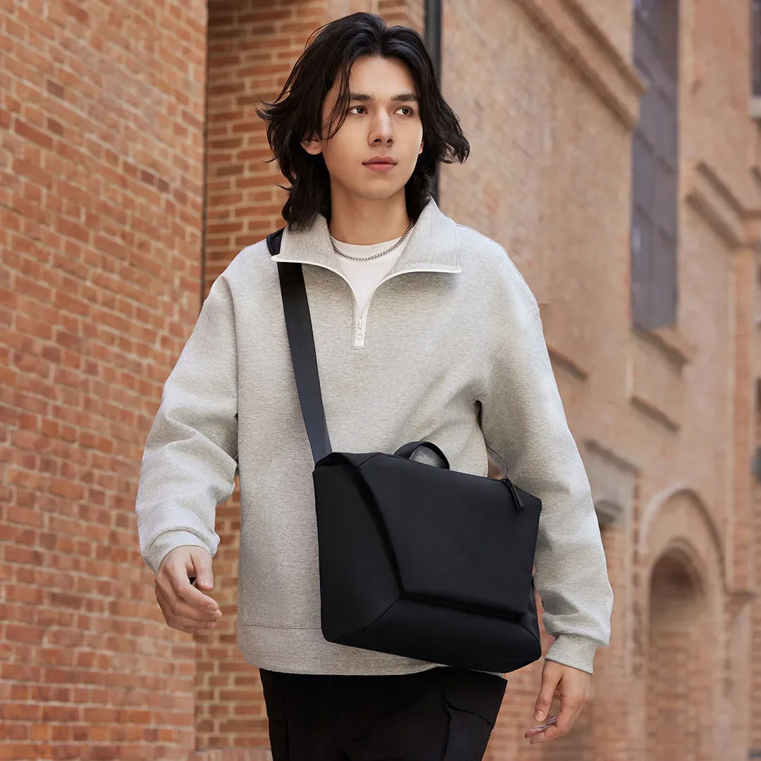 sac bandoulière xiaomi, 11 l, compatible avec ordinateur portable 14 pouces, résistant à l'eau, sangle réglable, léger 700 g, pour les trajets quotidiens et les voyages