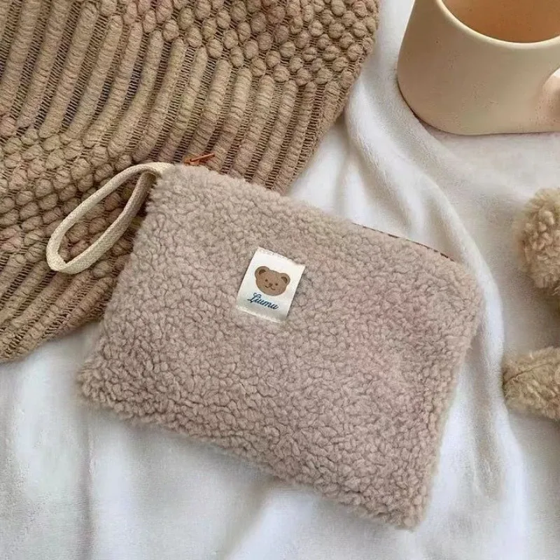 sac de rangement en peluche de grande capacité pour cosmétiques et rouges à lèvres pour femmes, trousse de maquillage, sacs à main mignons, portefeuille de voyage, trousse à crayons, trousse à poudres