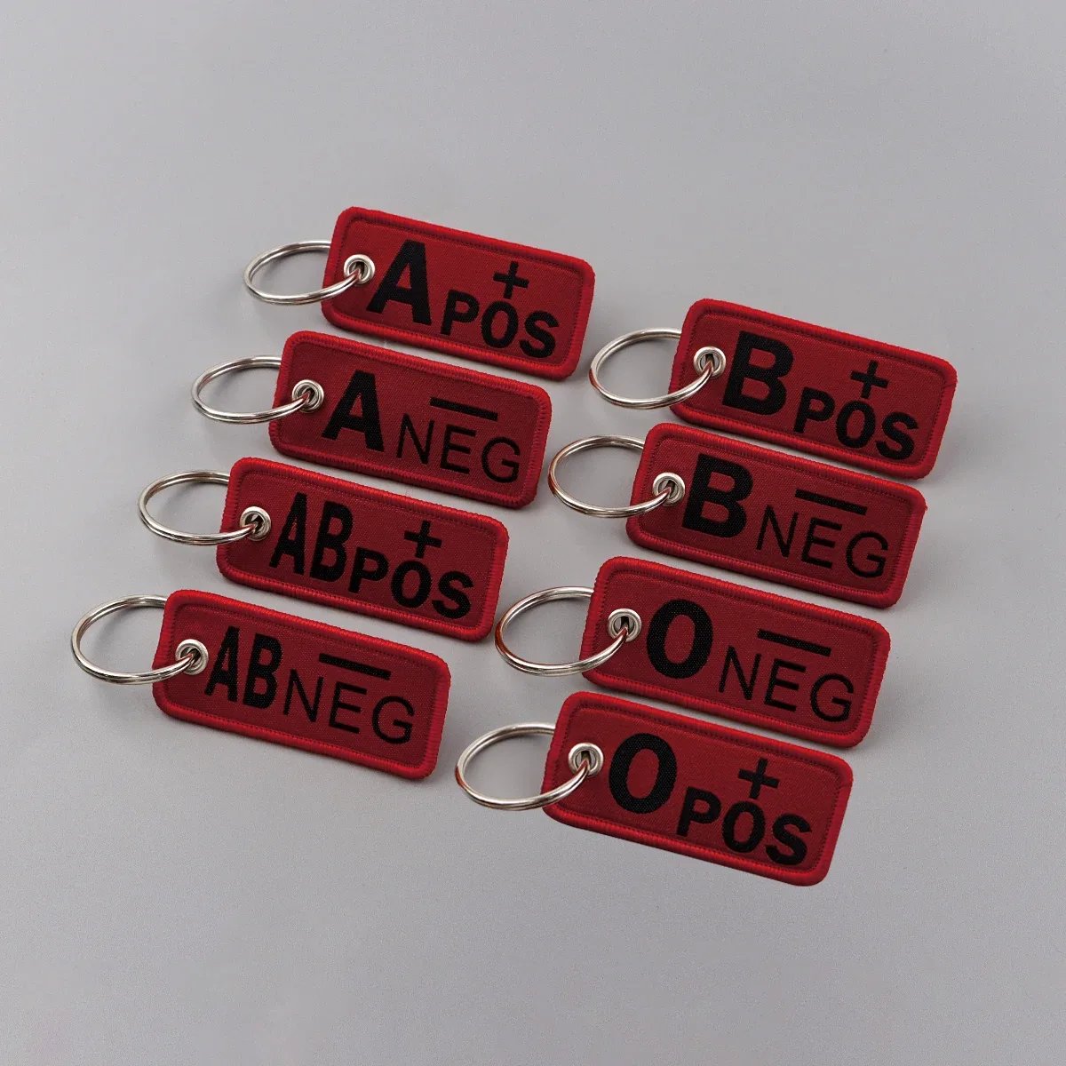 1 porte-clés groupe sanguin brodé rouge pour urgences médicales, premiers secours, sac à dos, bagages, cadeau