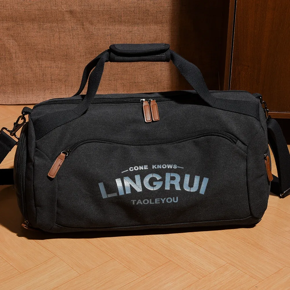 sac de voyage en toile pour homme, grande capacité, sac de week-end avec sangle initiée, durable et polyvalent pour les voyages de gym et une utilisation décontractée