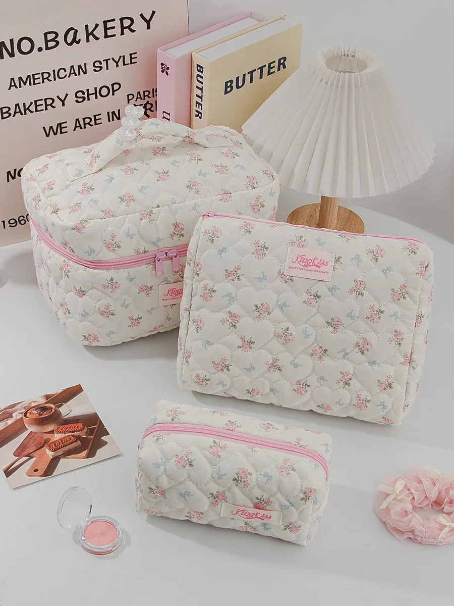 Sac de maquillage matelassé à fleurs pour femmes, grande capacité, sac de voyage portable, pochette de rangement pour cosmétiques