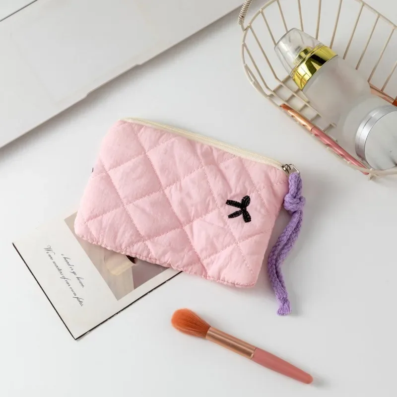 sac à cosmétiques avec nœud mignon, sac à cosmétiques à fermeture éclair pour femmes, petit étui de rangement pour rouge à lèvres, trousse de maquillage, sacs pour cartes de voyage pour dames