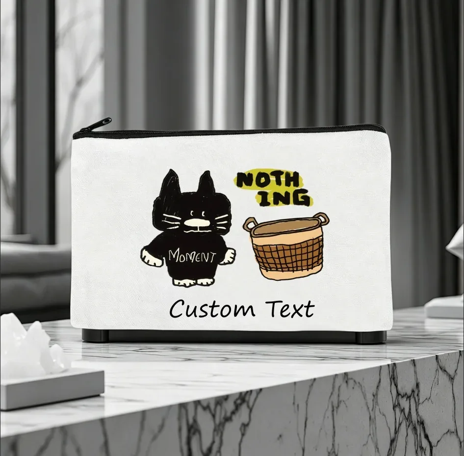 1 pièce, pochette de maquillage en toile avec motif de chat noir dessiné à la main et texte personnalisé "nothing moment", sac de rangement pour cosmétiques avec fermeture éclair.