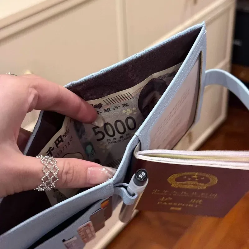 portefeuille de voyage multifonctionnel pour cartes de crédit, joli porte-passeport pour femmes, étui de protection en cuir avec fermoir pour passeport