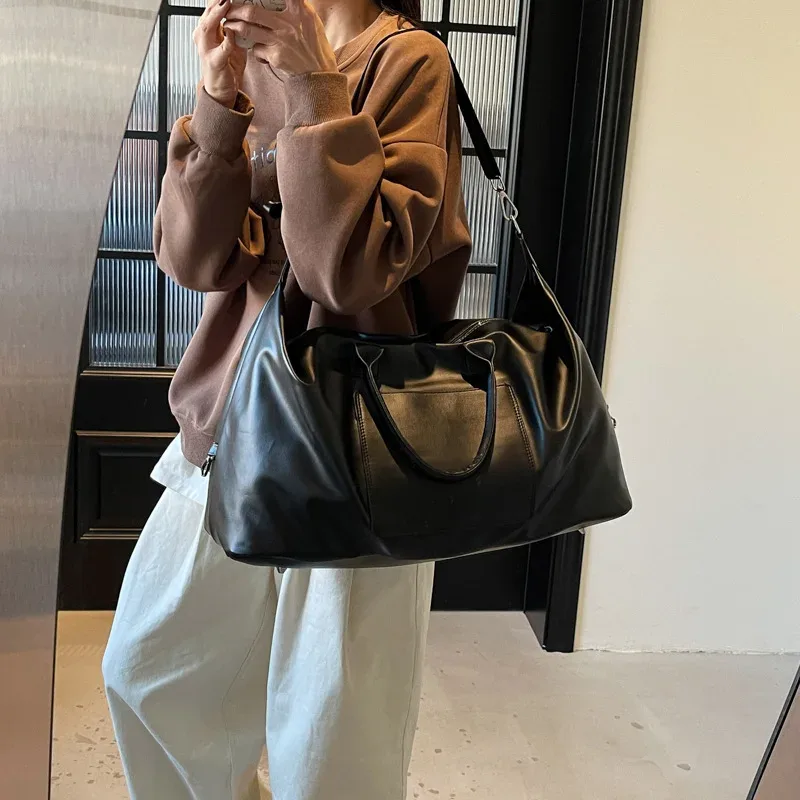 sacs à bandoulière à la mode pour femmes sac de voyage portable grande capacité sac à aisselles simple bagage à main sac de sport сумка sac