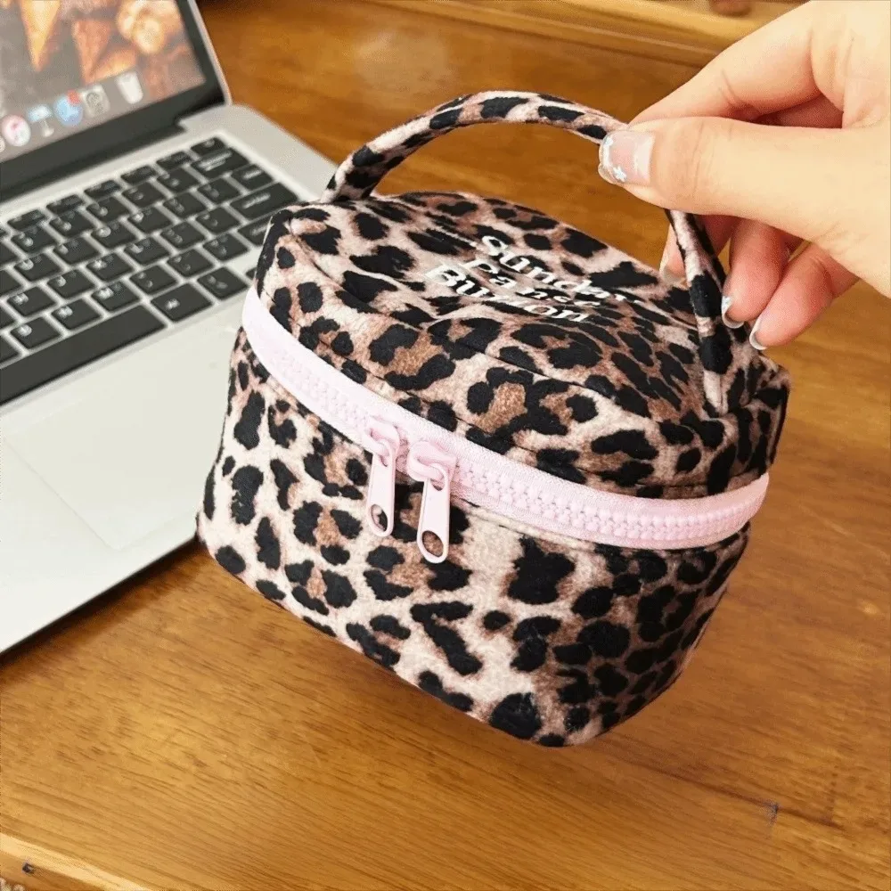 boîte de rangement carrée multifonctionnelle à imprimé léopard, avec fermeture éclair, petite pochette cosmétique, étui de rangement pour la maison et les voyages
