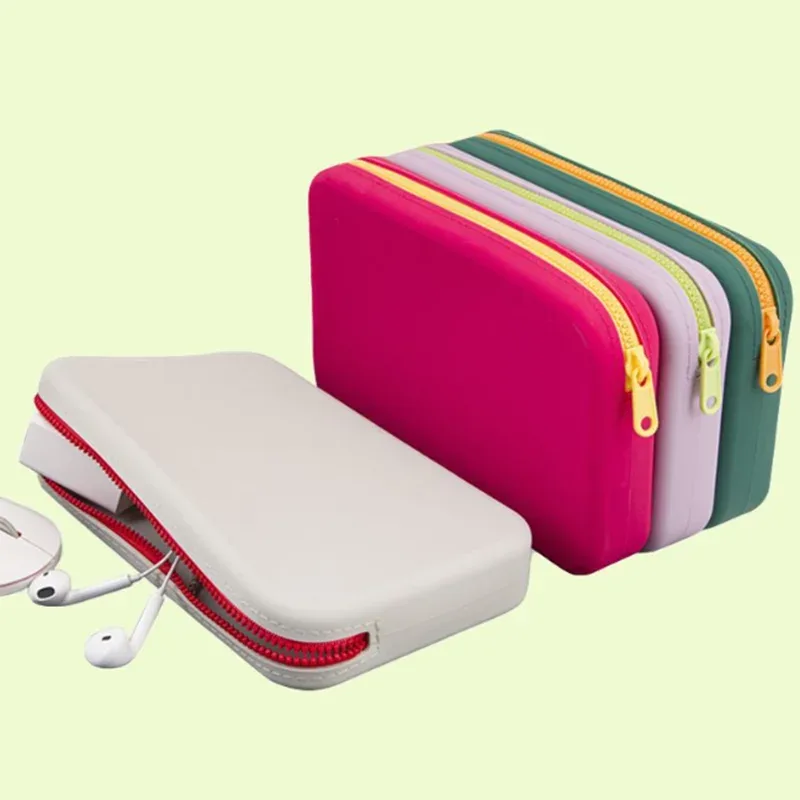 Sac de rangement carré de grande capacité pour cosmétiques et articles de toilette, boîte de rangement numérique multifonctionnelle pour la maison et les voyages