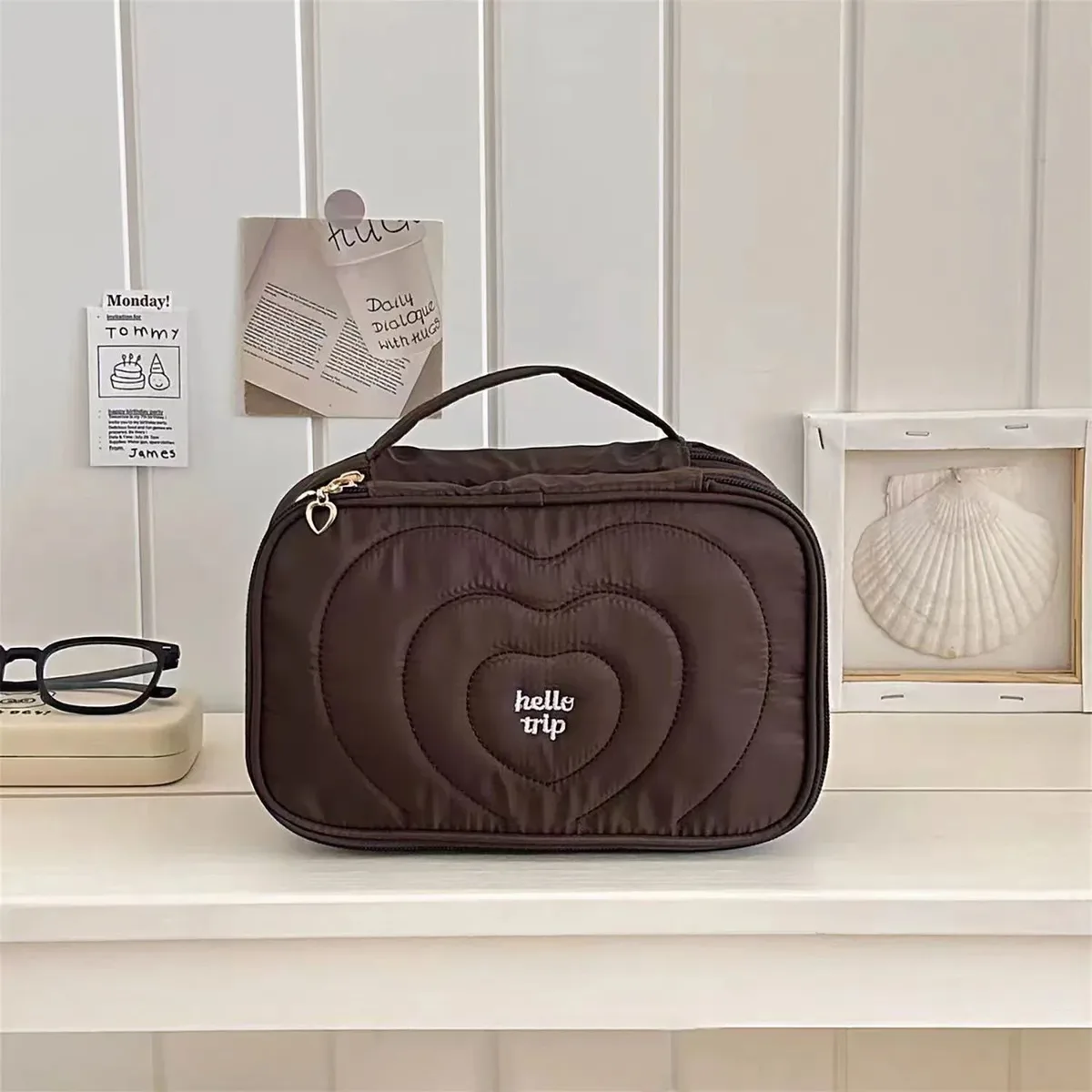 nouvelle trousse de maquillage portable à plusieurs compartiments, grande capacité, brodée, avec rabat, sac de toilette portable au motif sel marin, sac de voyage.