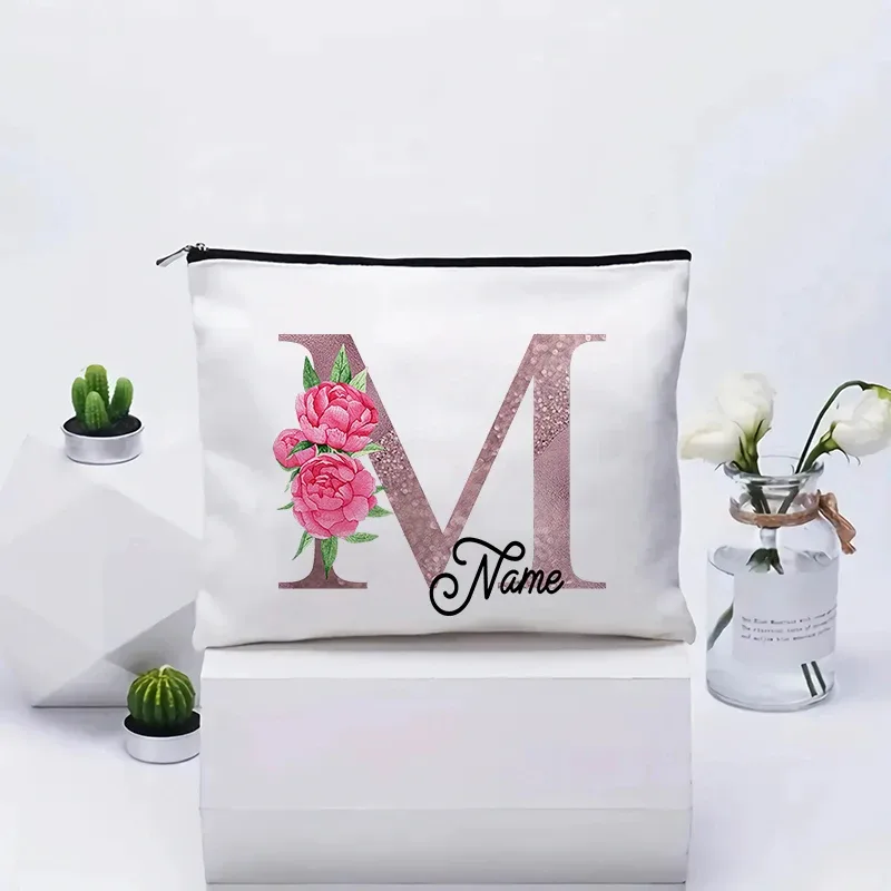trousse de maquillage personnalisable avec prénom, cadeau de mariage, grande pochette en toile à fermeture éclair, motif floral pivoine, essentiels de voyage, maquillage