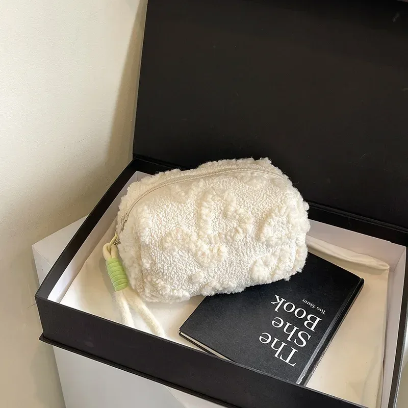 sacs de maquillage en peluche douce pour femmes, grande capacité, organisateur de cosmétiques quotidiens, fourre-tout de style simple, trousse de toilette de voyage, sac a main