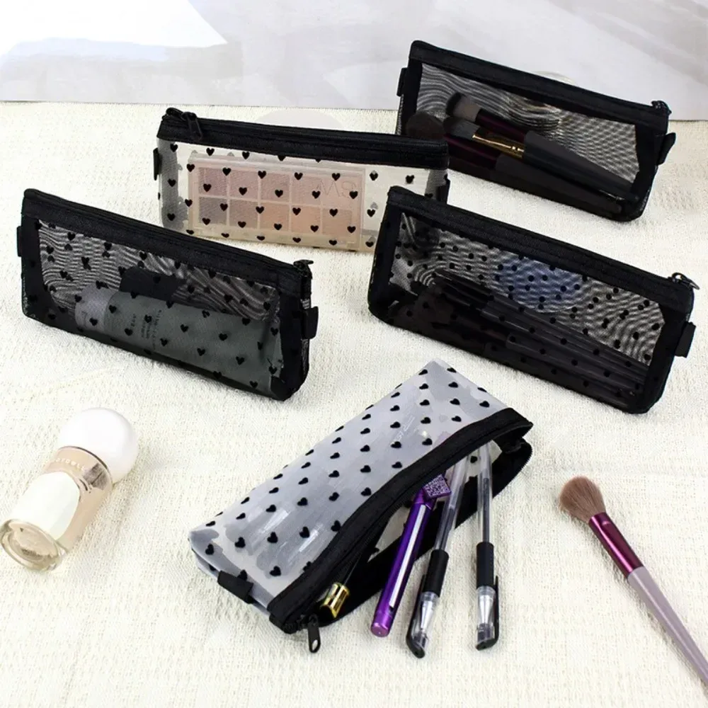 sac de rangement de cosmétiques transparent portable, sac de maquillage en maille imprimé cœur noir mignon, pratique à transporter, sac à crayons à fermeture éclair
